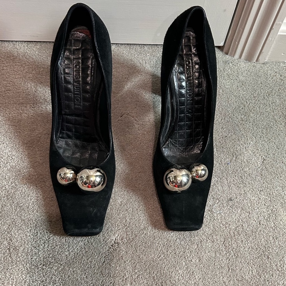 Louis Vuitton Black Suede Pumps